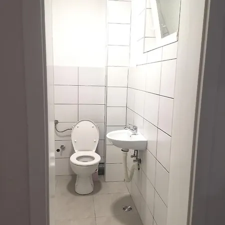 Apartman Aleyna * Hrasnica