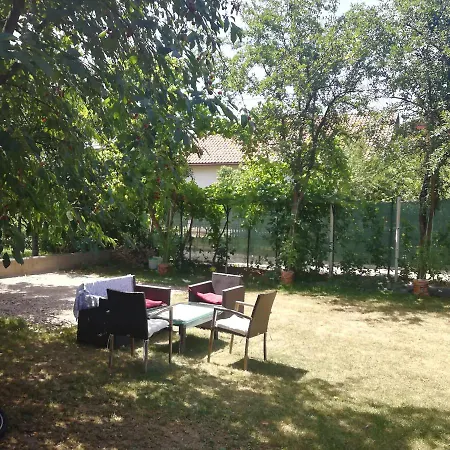 Apartman Aleyna דירה Hrasnica